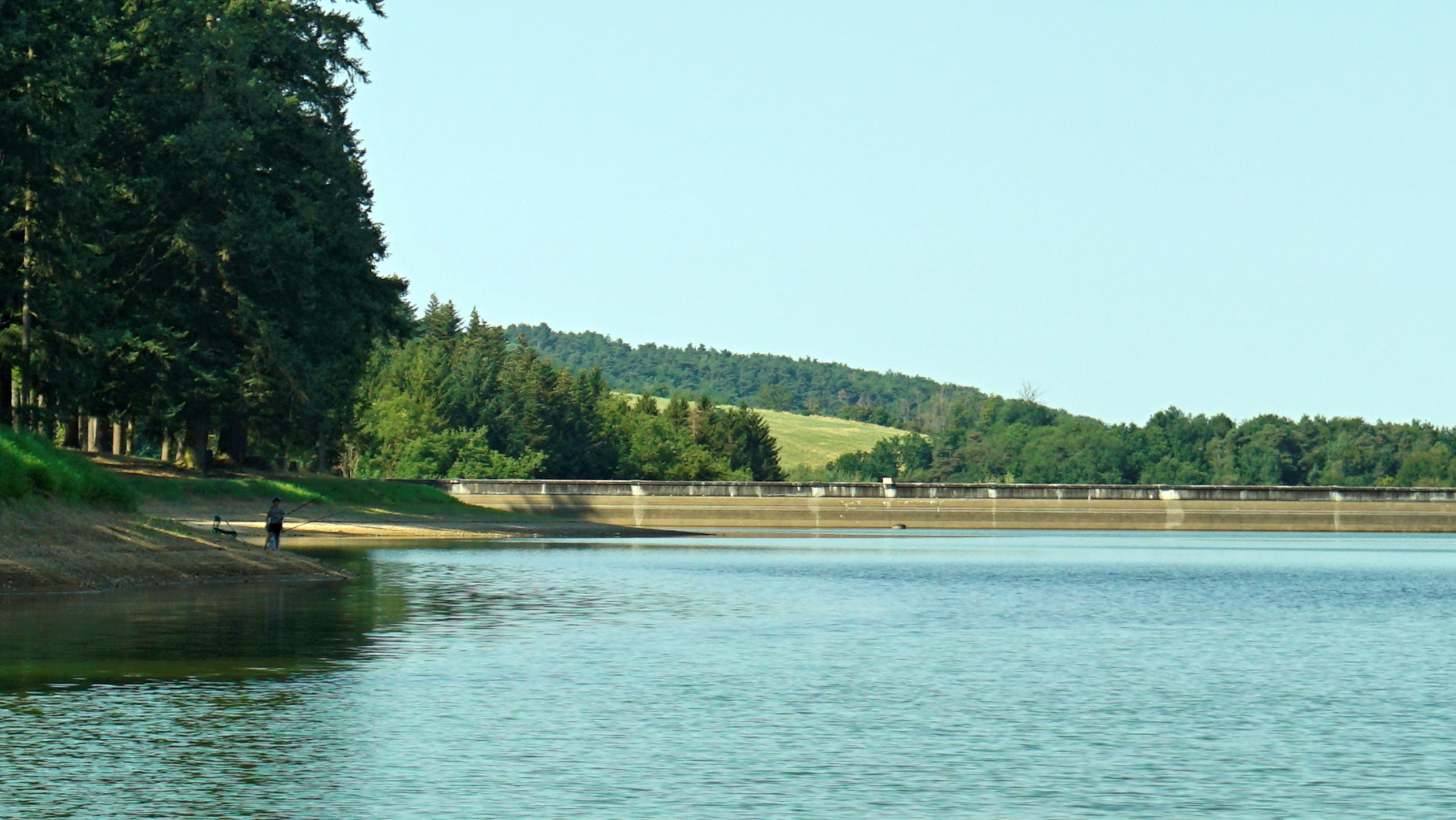 barrage eau grezieux chazelles 06 08 2022